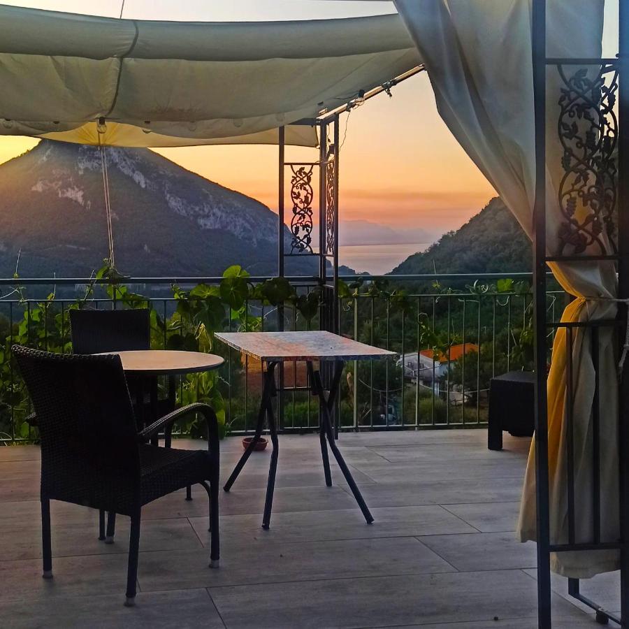 La Roccia Incantata Amalfi Coast Vietri Luaran gambar